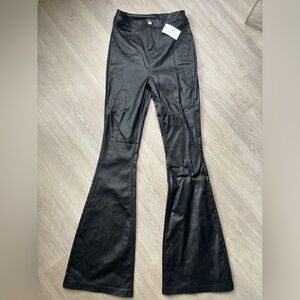 NWT Windsor flare Pant black size small